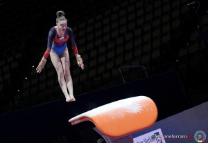 rou ph simone ferraro sfa01850 copia